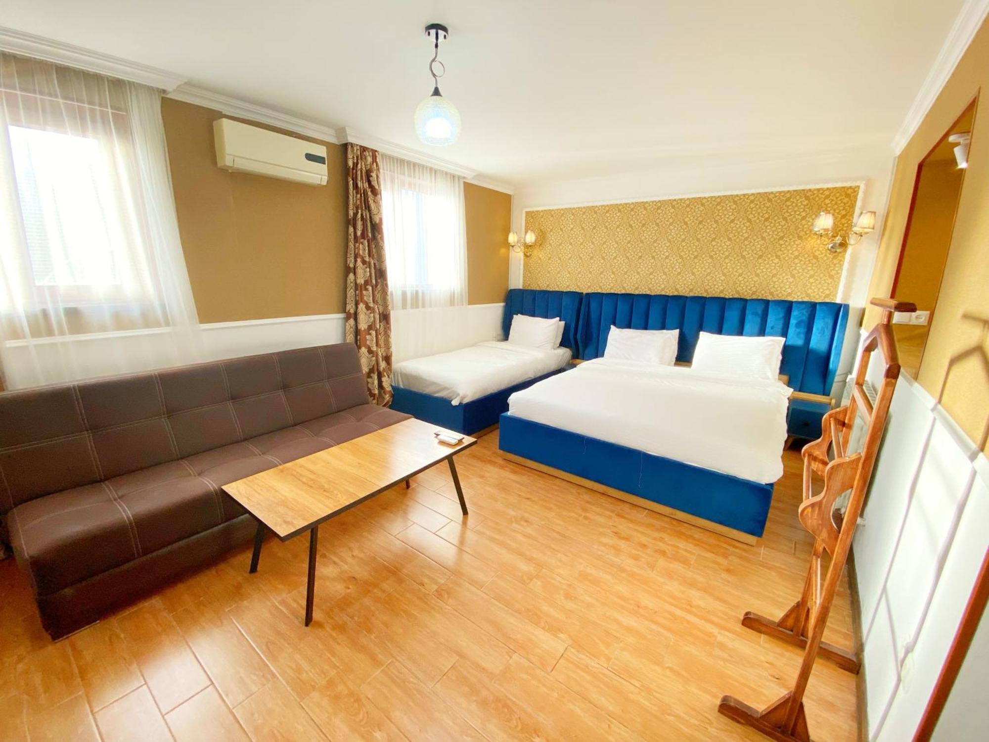 Hotel Orange Кутаиси Екстериор снимка
